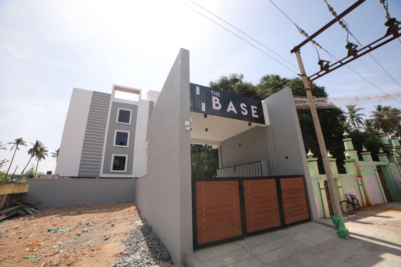 The Base Inn Pondicherry Exterior photo